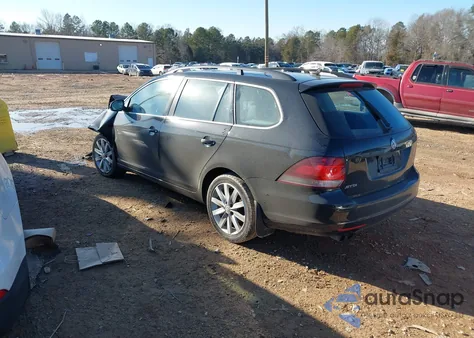 2014 Volkswagen Jetta Sportwagen 2.0L Tdi from USA, damaged, VIN 3VWPL7AJ8EM618870